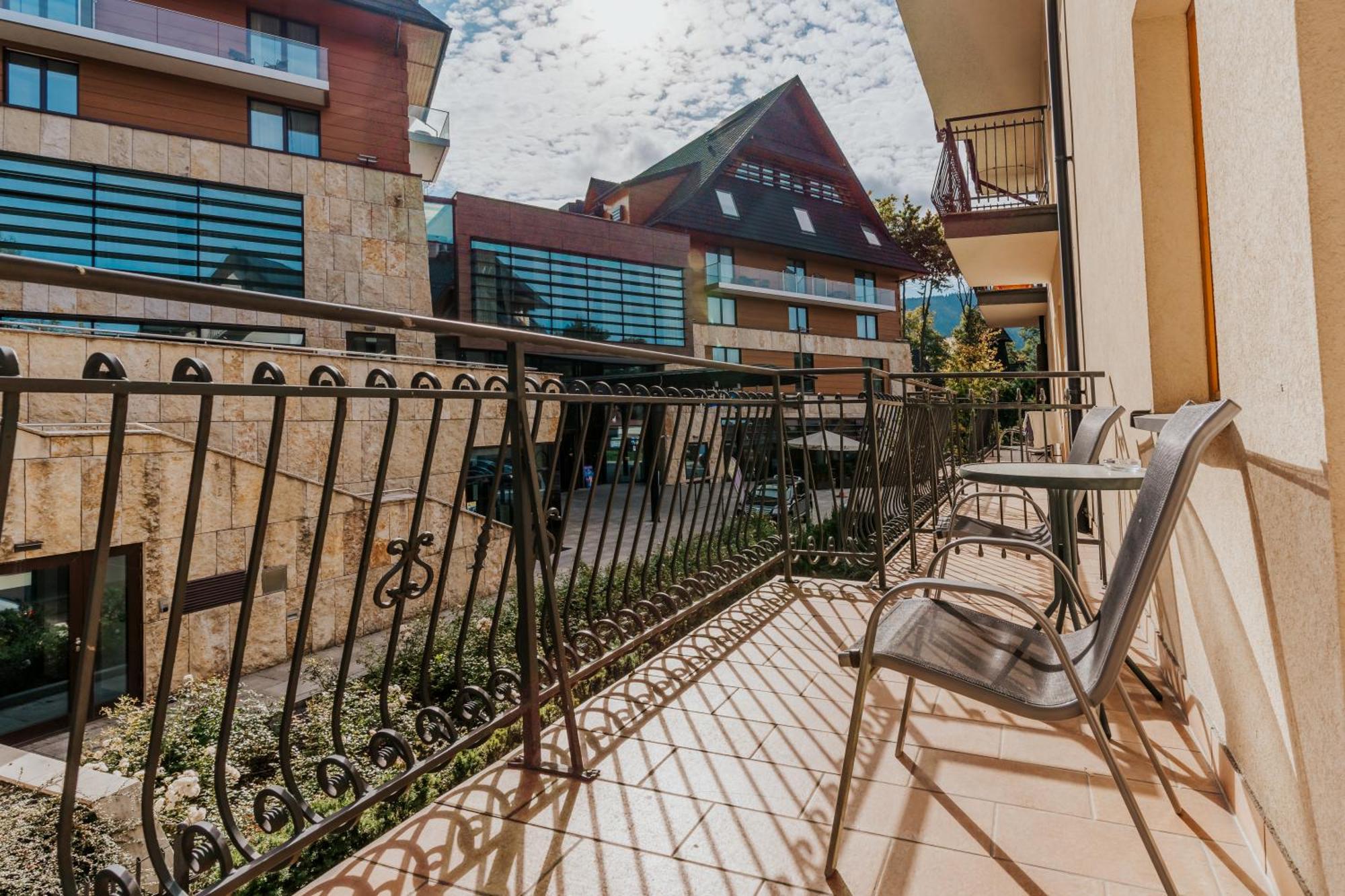 Visitzakopane Gorace Zrodla - Selena Spa Exteriér fotografie
